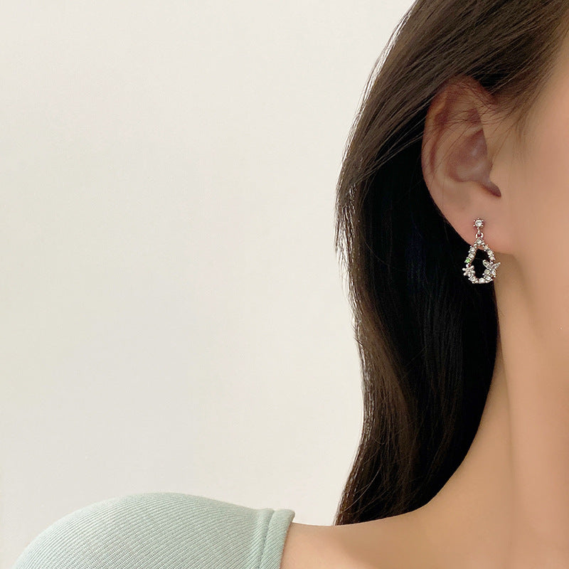 Wholesale Flower Diamond Color Alloy Earrings